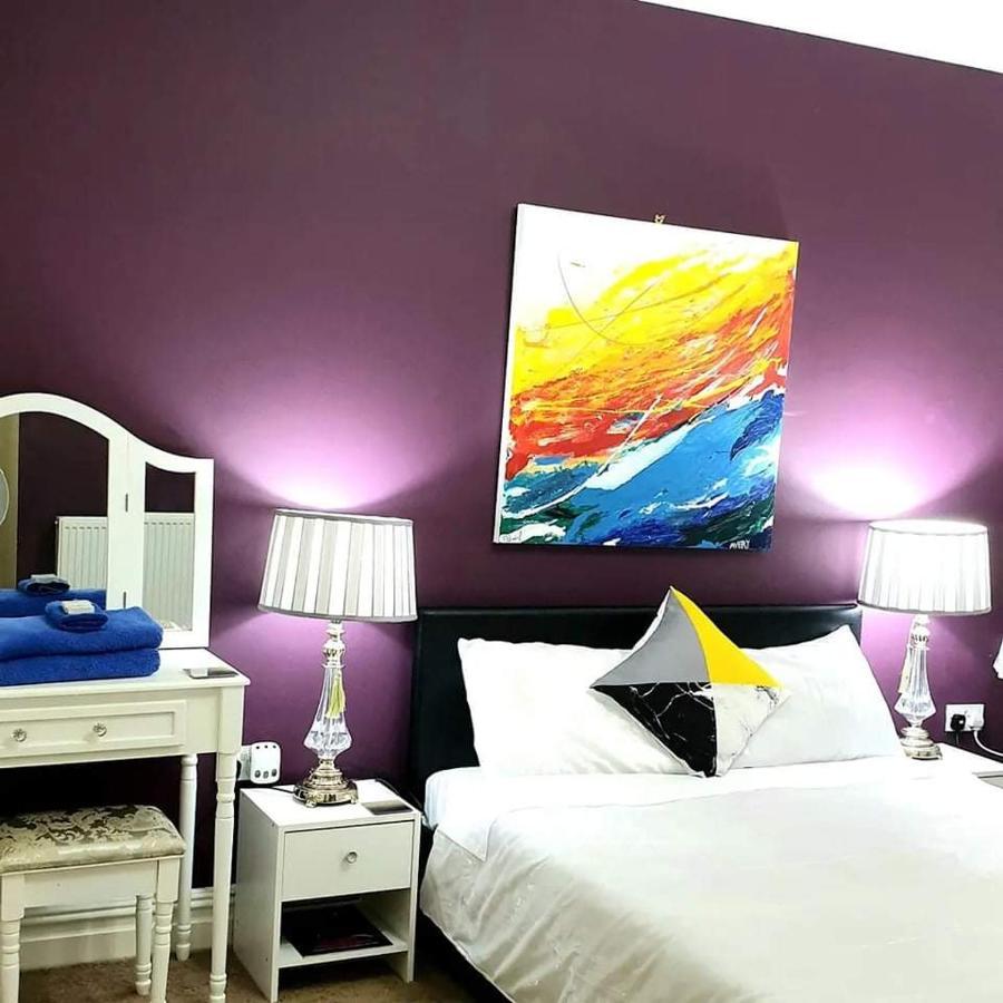 ריל Gabriel Guesthouse מראה חיצוני תמונה