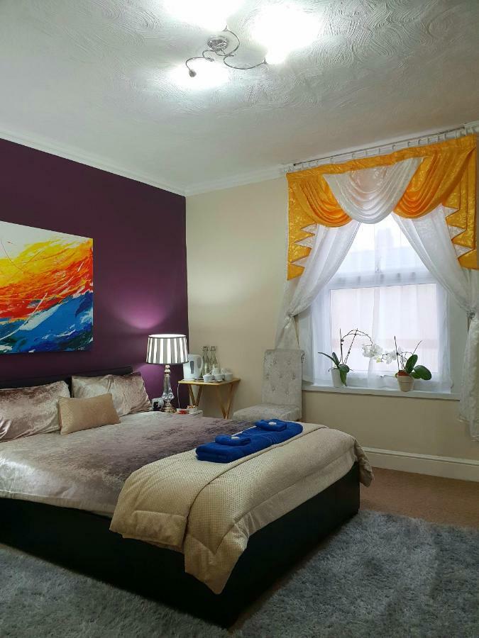ריל Gabriel Guesthouse מראה חיצוני תמונה